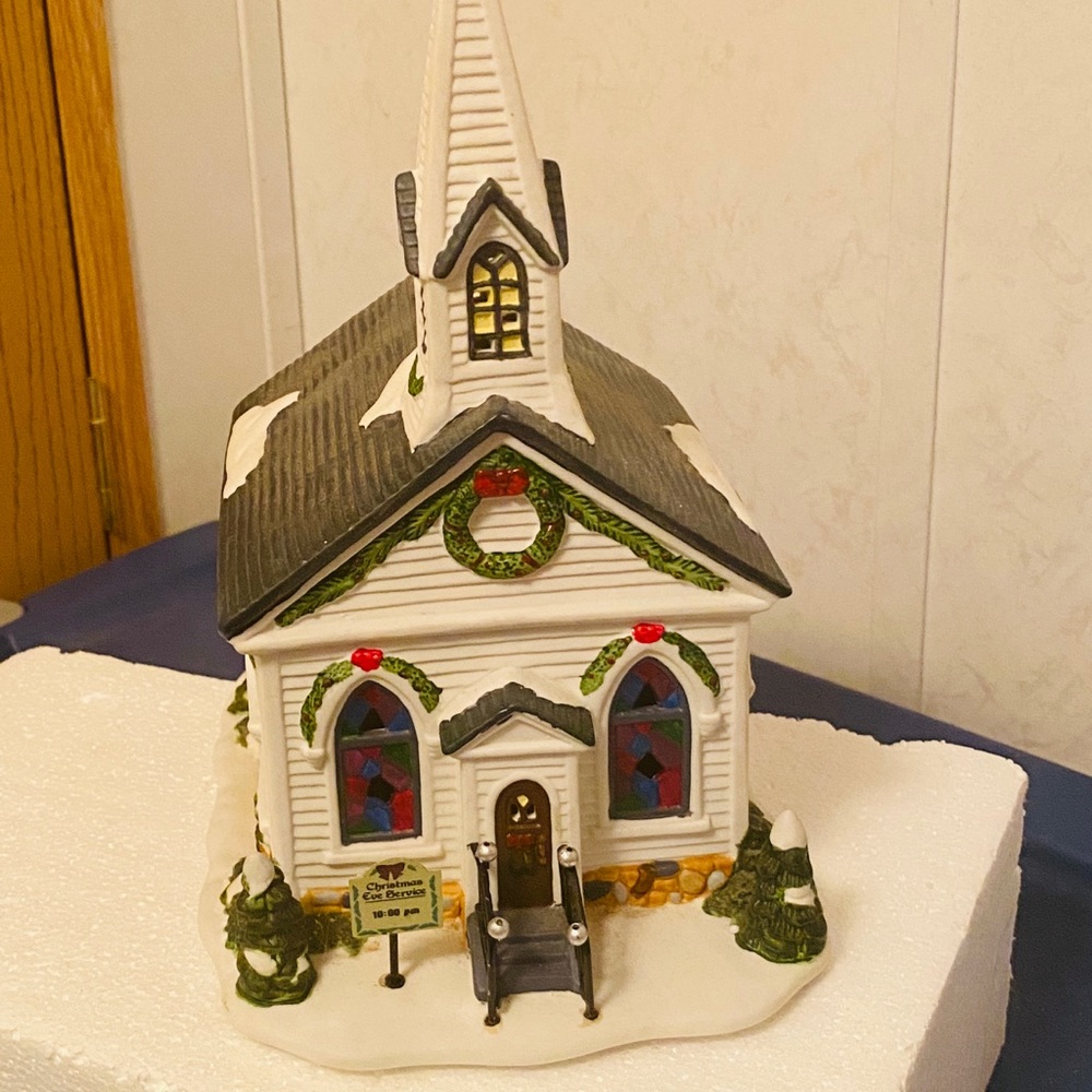 The Village Collection Wedding Chapel (retired)